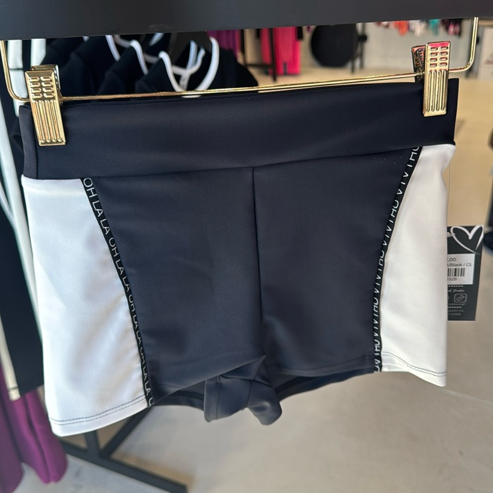 The Honor Short